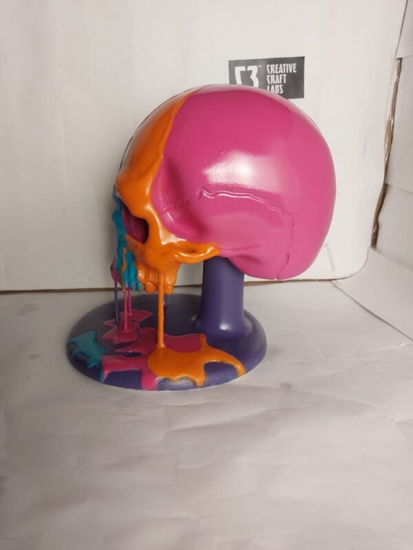 Escultura de Cráneo: "Pintura en Movimiento" (20 cm de Altura) - Impresa en PLA - Image 2