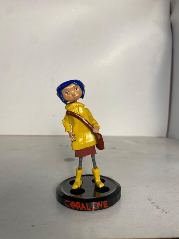 Coraline (10 cm de Altura) - Impresa en Resina